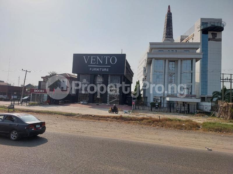 10 bedroom Commercial Property for rent Along Lekki Expressway Lekki Lagos