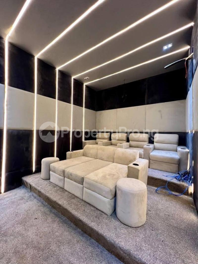 5 bedroom House for sale Osapa london Lekki Lagos