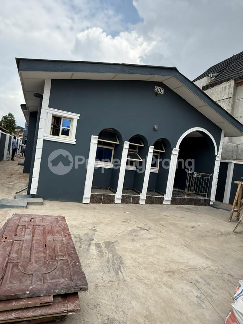 3 bedroom House for sale  Ijegun Ikotun/Igando Lagos