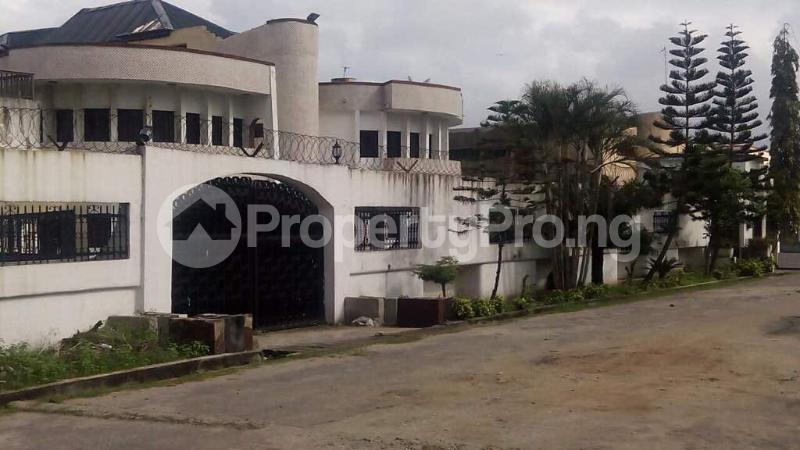 8 bedroom House for sale 1st Avenue Festac Amuwo Odofin Lagos