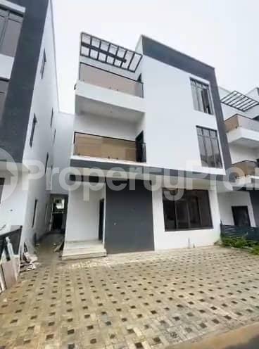8 bedroom House for sale Asokoro Abuja
