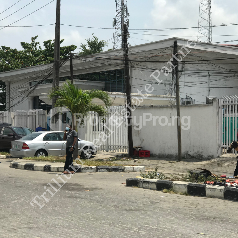 Commercial Property for sale Amodu Ojikutu Street Saka Tinubu Victoria Island Lagos
