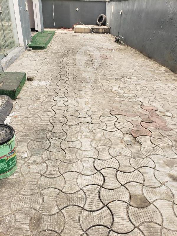 4 bedroom Commercial Property for rent Lekki Phase 1 Lekki Lagos