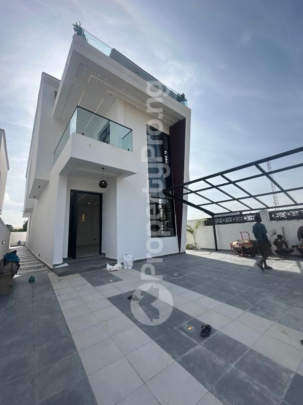 5 bedroom House for sale Sangotedo Ajah Lagos