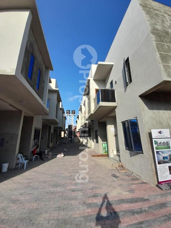 4 bedroom House for sale Agungi Lekki Lagos