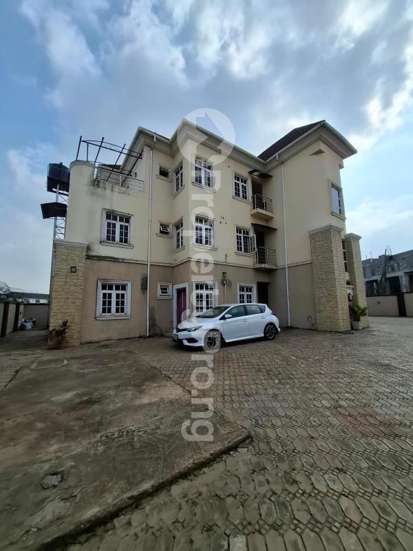 3 bedroom Flat / Apartment for rent American International School Durumi Abuja