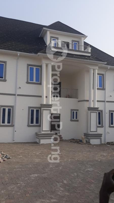 4 bedroom House for sale Wuye Abuja