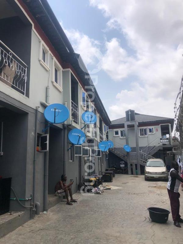 1 bedroom Flat / Apartment for rent Fola Agoro Yaba Lagos - 0