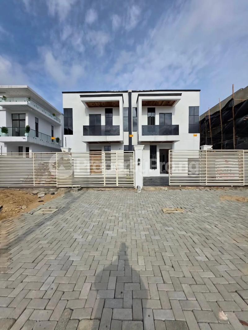 4 bedroom House for sale Chevron Lekki Lagos chevron Lekki Lagos