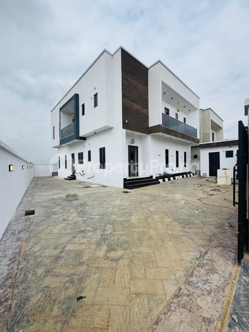 4 bedroom House for sale Ogba Lagos