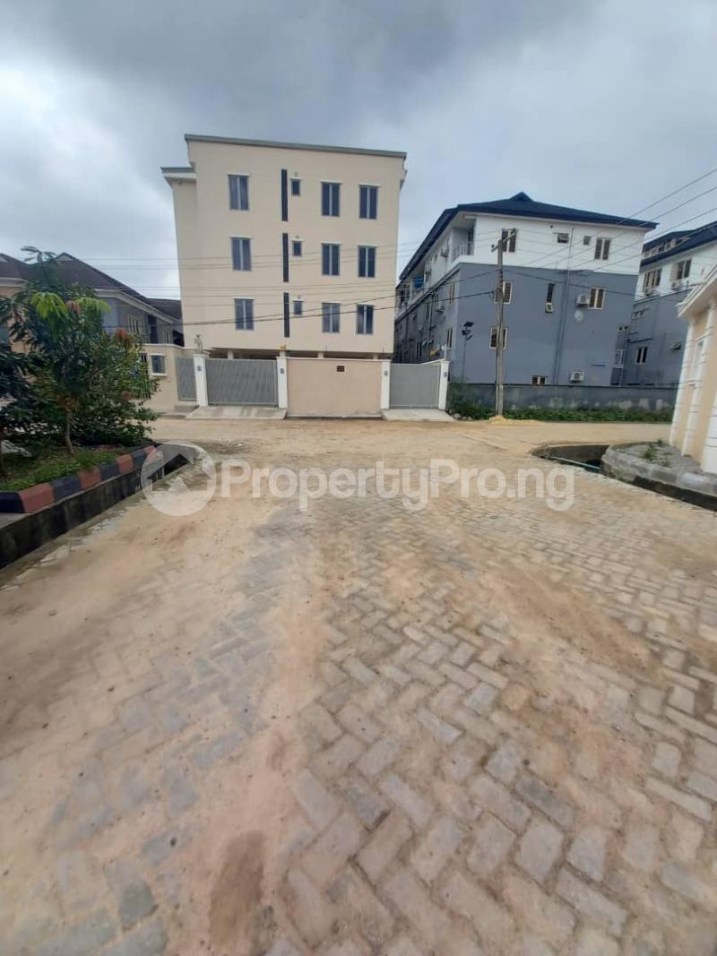 3 bedroom House for rent Alaka/Iponri Surulere Lagos