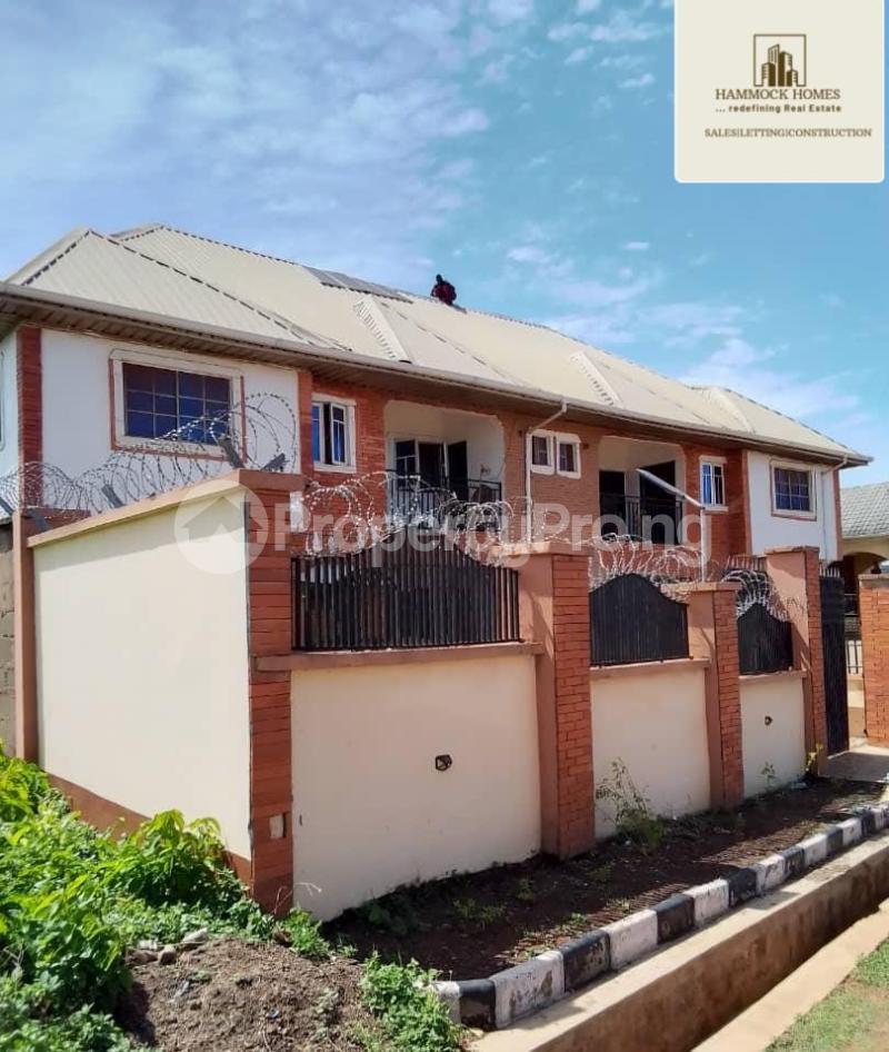 10 bedroom House for sale Elewuro Akobo Ojurin Akobo Ibadan Oyo