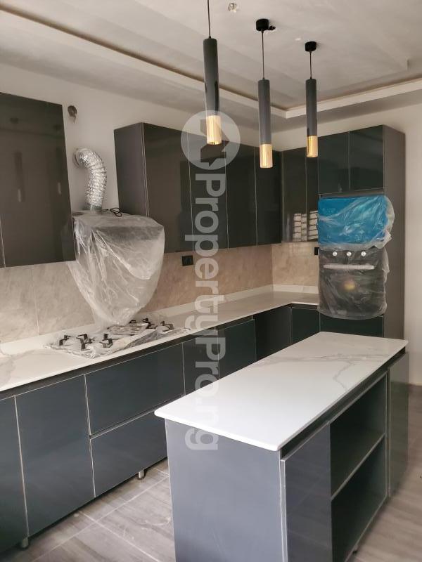 4 bedroom House for sale Off 7up Olubadan Avenue Oluyole Estate Ibadan Oyo