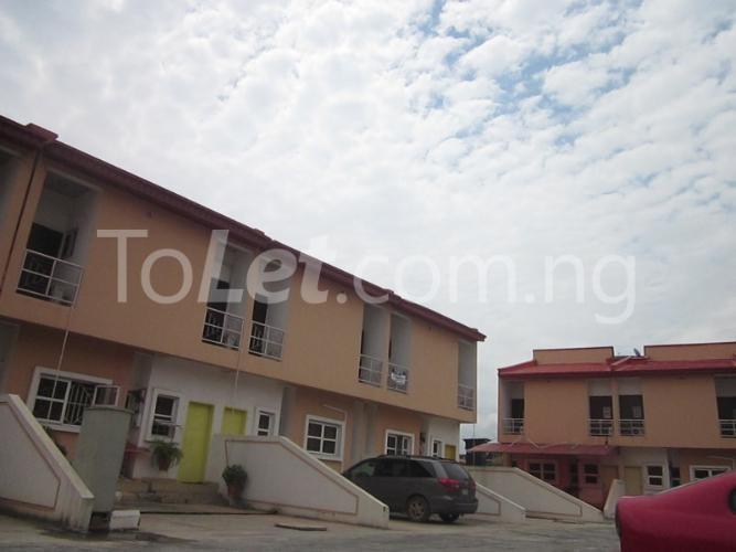3 bedroom Flat / Apartment for rent Olatunde Sanni Mende Crescent,mende Villa Ikeja Ikeja Lagos