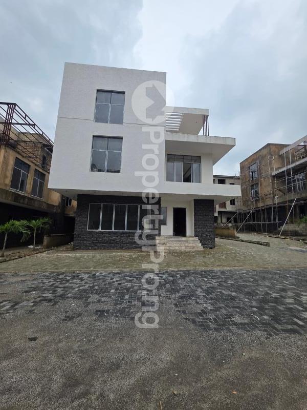5 bedroom House for sale Wuye Abuja