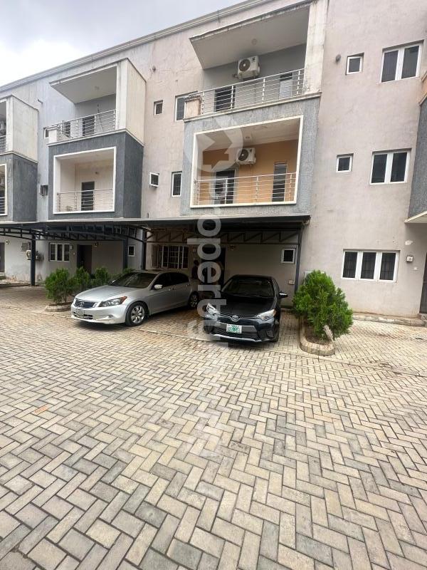 4 bedroom House for sale Jahi Jahi Abuja