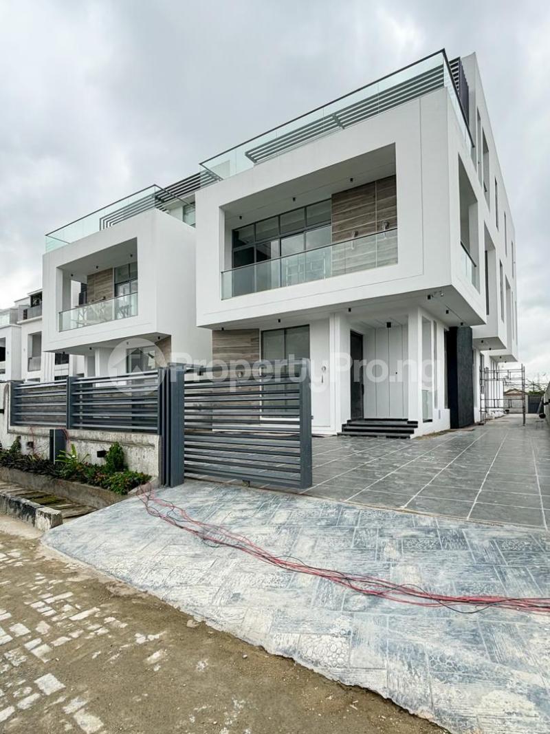 5 bedroom House for sale Osapa london Lekki Lagos
