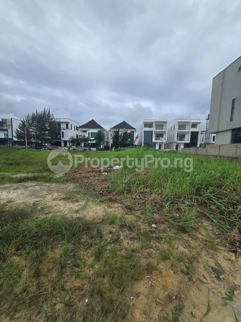 Land for sale Megamoundlekki County Ikota Lekki Lagos