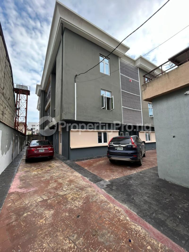 3 bedroom Flat / Apartment for rent Chevy View, Chevron Drive Lekki Lagos chevron Lekki Lagos