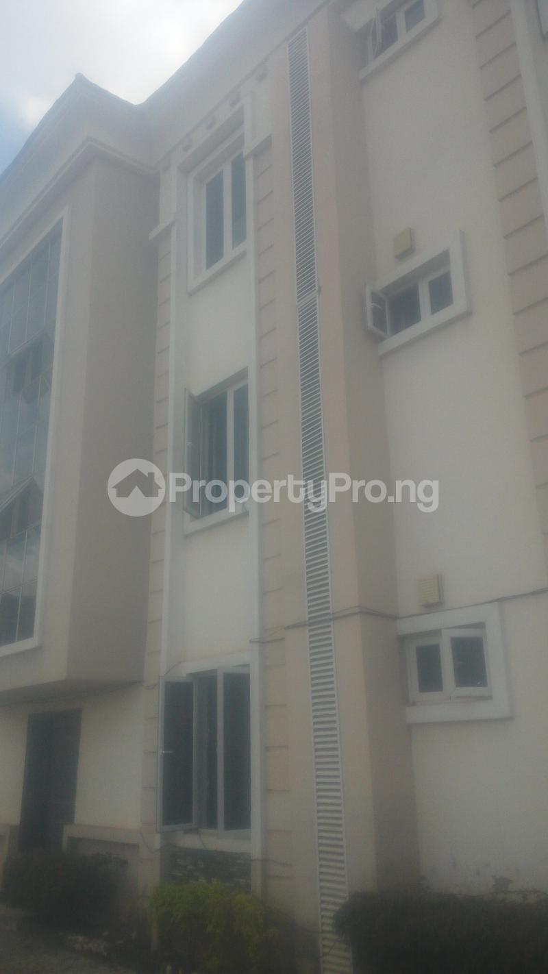 3 bedroom Flat / Apartment for rent Jahi Jahi Abuja