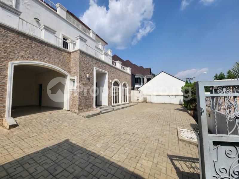 6 bedroom House for sale Maitama Abuja