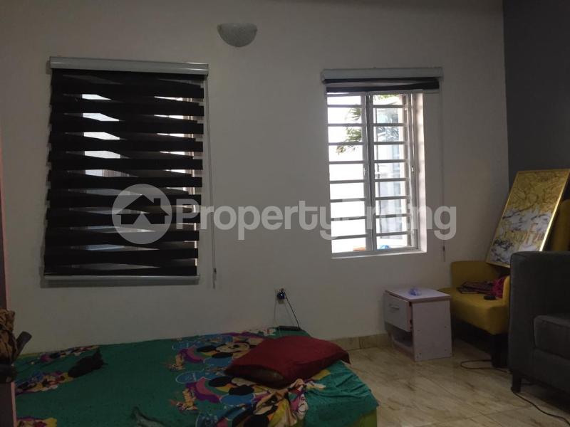 3 bedroom Flat / Apartment for rent Off Iwaya Road Onike Yaba Lagos
