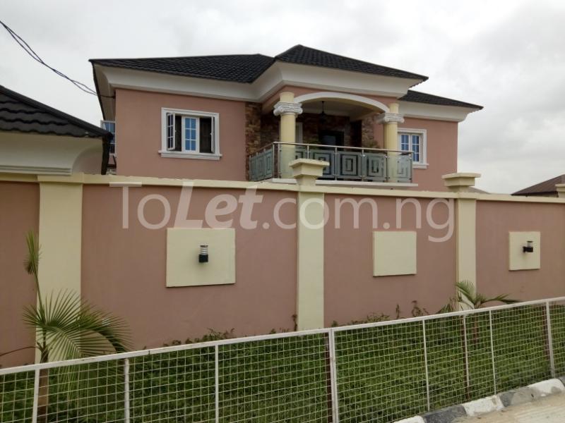 3 bedroom Flat / Apartment for rent Ramotu Medina Gbagada Lagos