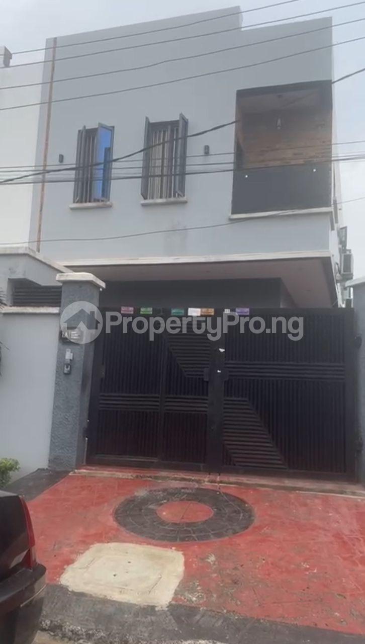 4 bedroom House for rent Abayomi Owulade Street Magodo GRA Phase 2 Kosofe/Ikosi Lagos