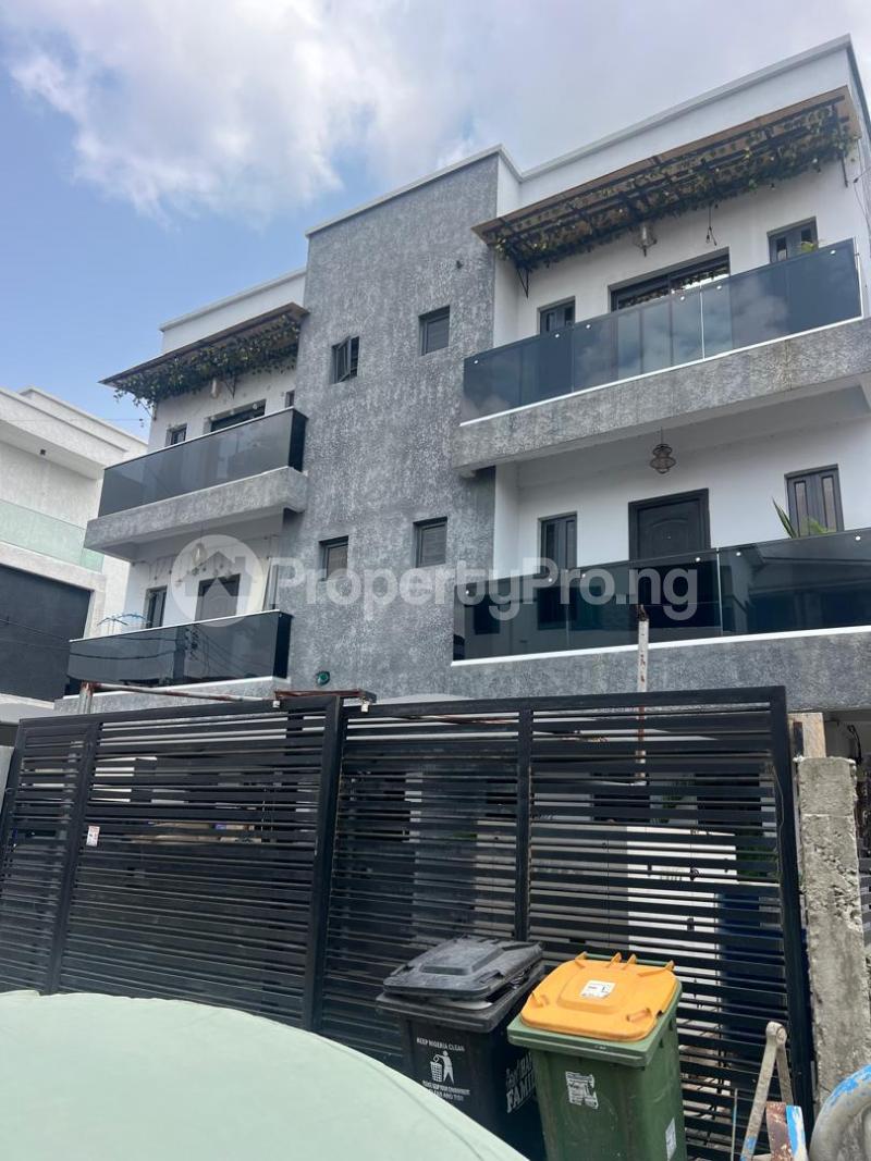 4 bedroom House for rent Edeima Estate Medina Gbagada Lagos