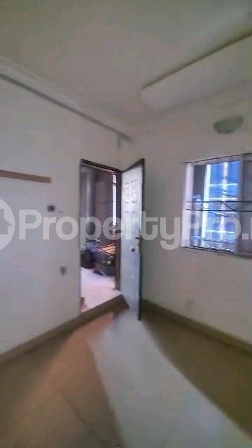 1 bedroom Flat / Apartment for rent Cole Street Ishaga Road Surulere Lagos