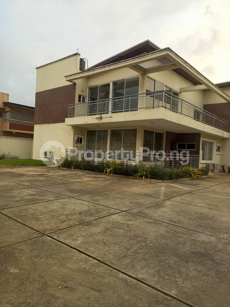 3 bedroom Flat / Apartment for rent Phase 2 Gbagada Lagos