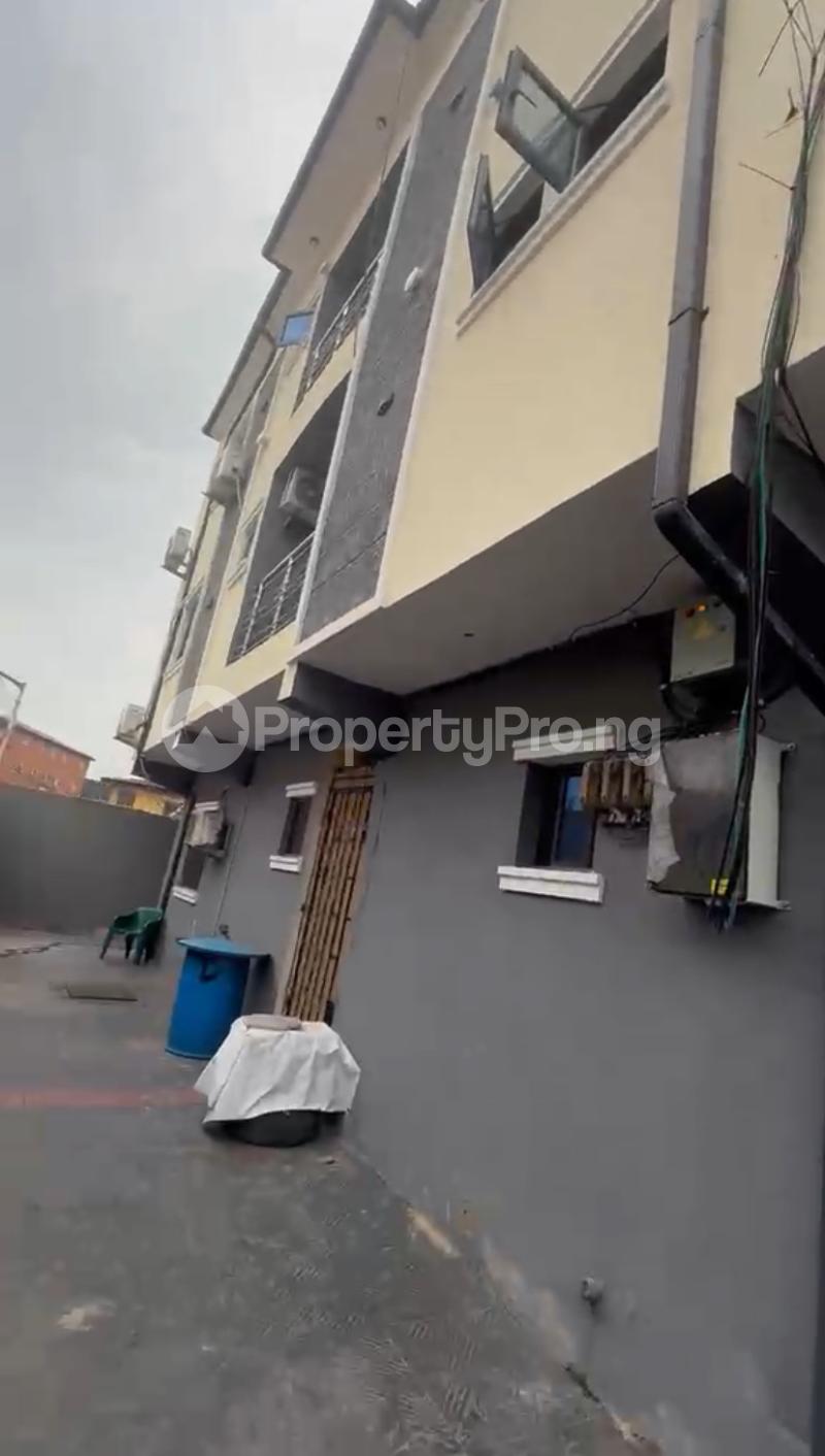 1 bedroom Flat / Apartment for rent Ijagbemi Street Off Pedro Road Gbagada Phase 1 Gbagada Lagos