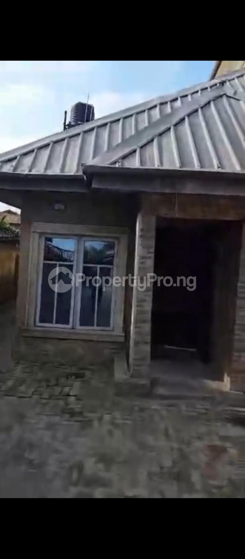 3 bedroom Flat / Apartment for rent Street Gbagada Lagos