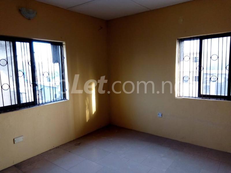 2 bedroom Flat / Apartment for rent   Soluyi Gbagada Lagos