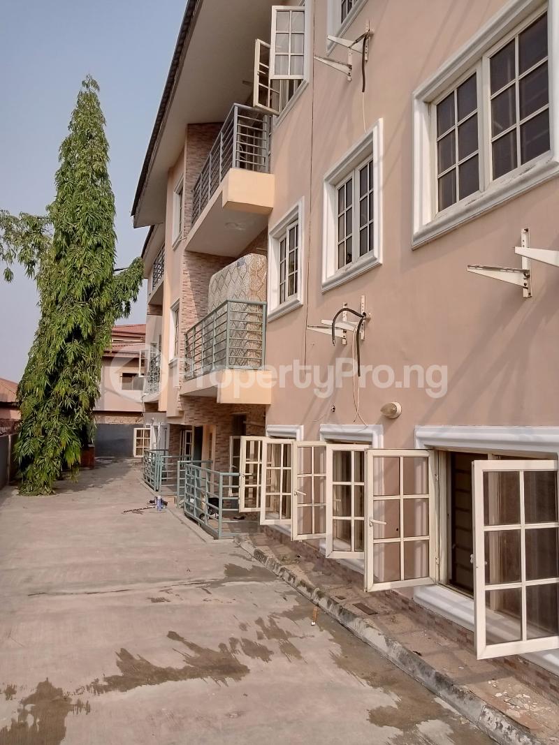 3 bedroom Flat / Apartment for rent Ago palace Okota Lagos