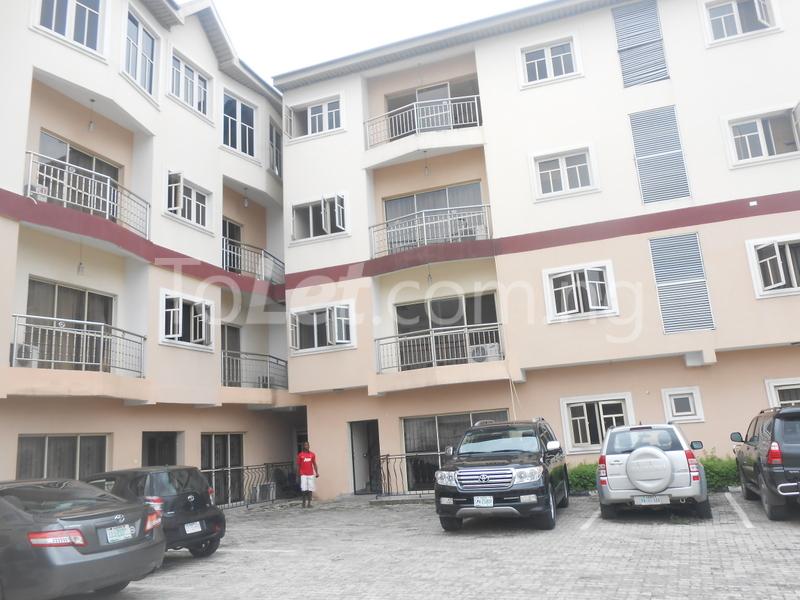3 bedroom Flat / Apartment for rent Osapa London Jakande Lekki Lagos