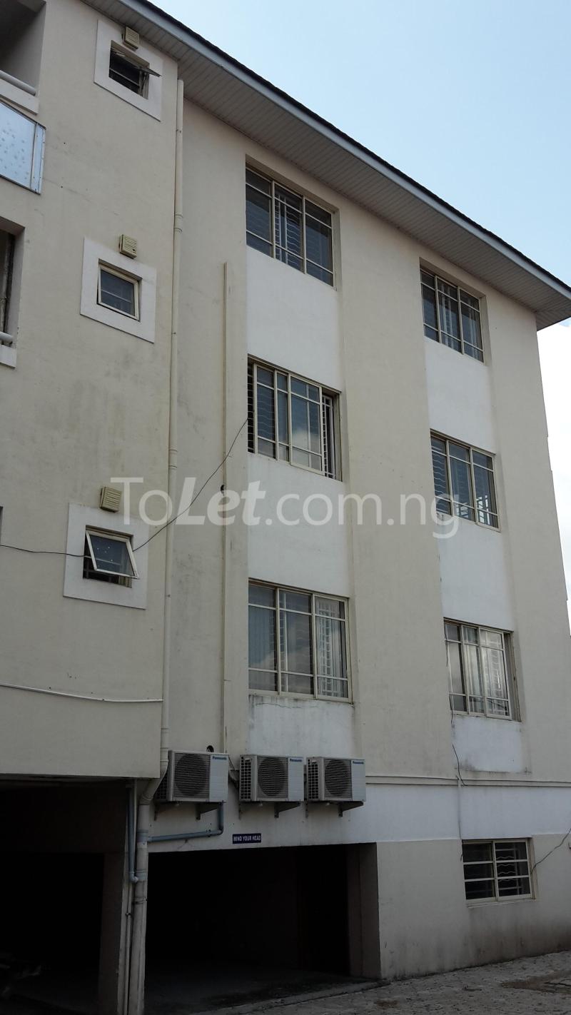 3 bedroom Flat / Apartment for rent Off Awolowo Road Lagos