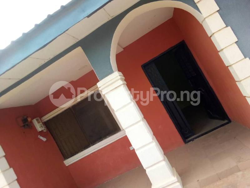 3 bedroom Flat / Apartment for rent Akoto Estate, Elebu Oluyole Extension Akala Express Ibadan Oyo