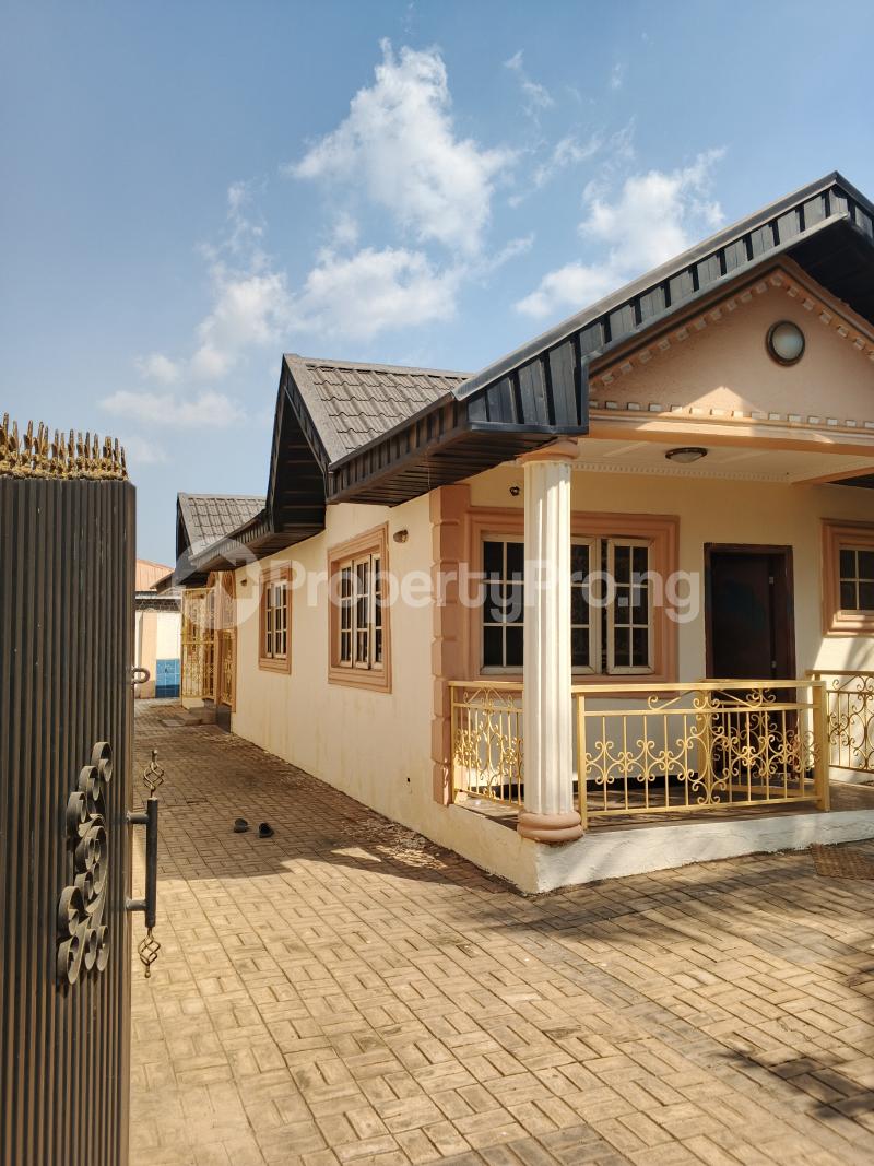 4 bedroom House for rent Within Commodore Elebu Akala Express Ibadan Oyo - 0