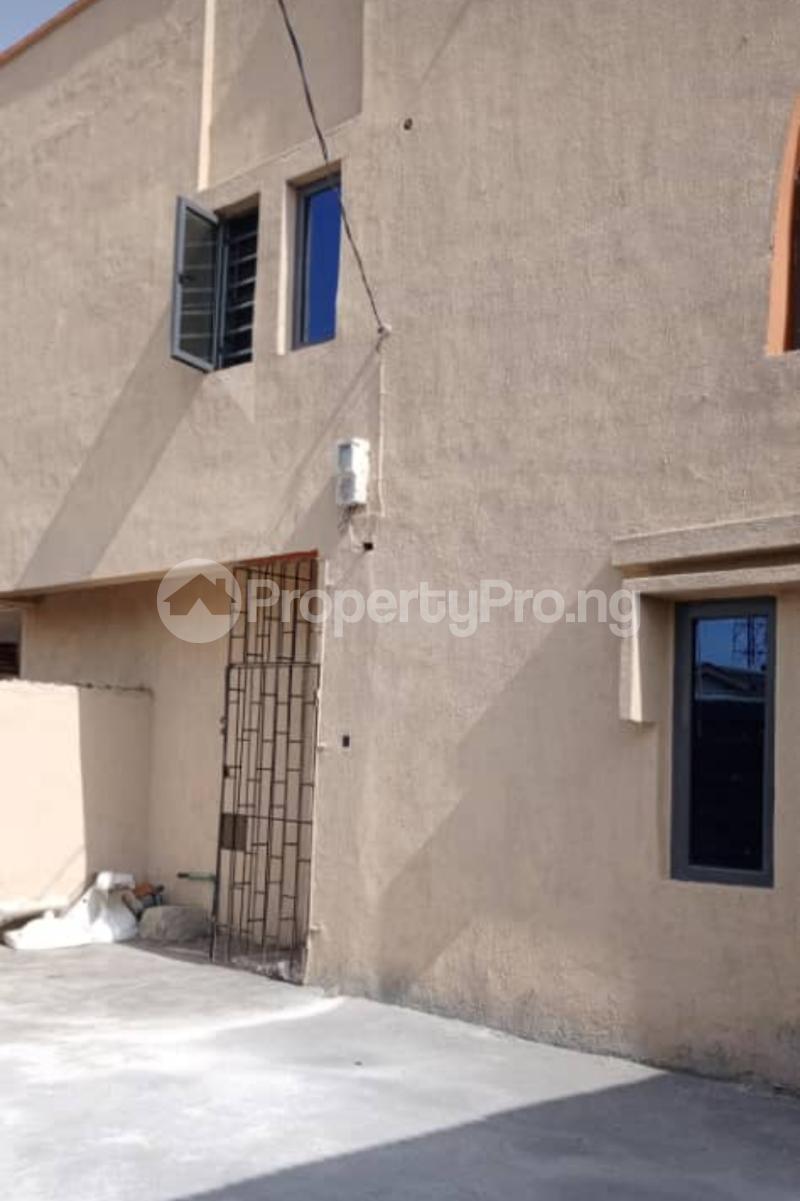 5 bedroom House for rent Off Ayetoro Str, Aguda Surulere Lagos