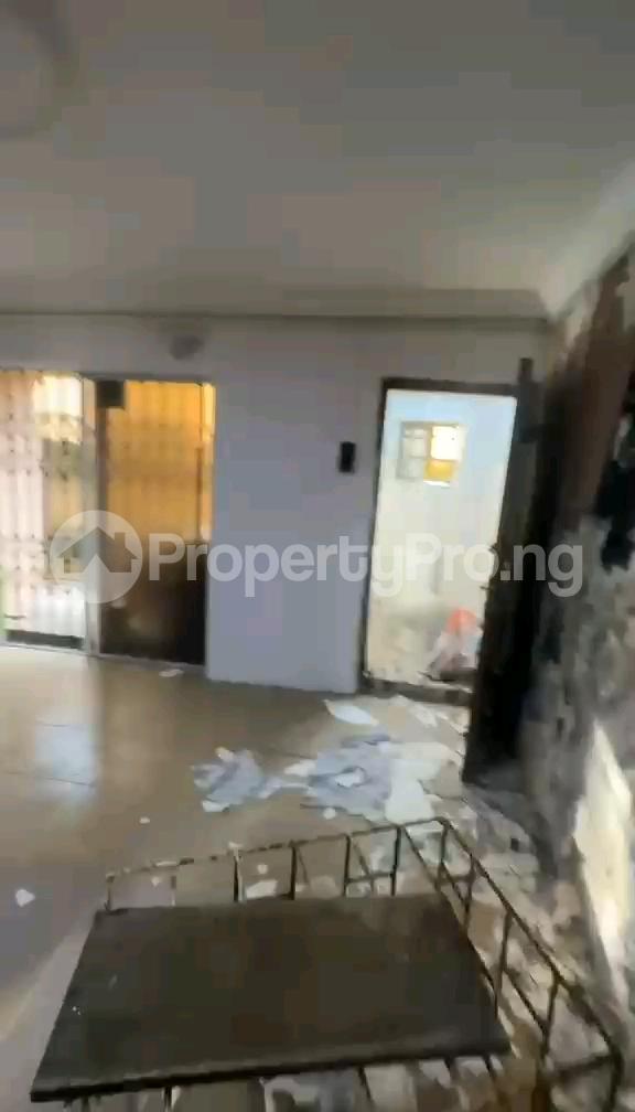 3 bedroom Flat / Apartment for rent Akoka Bariga Lagos
