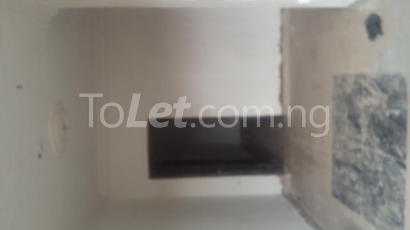 1 bedroom Flat / Apartment for rent   Lawanson Surulere Lagos