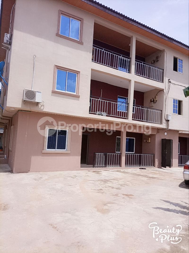 3 bedroom Flat / Apartment for rent Ajao Estate Isolo. Lagos Mainland Ajao Estate Isolo Lagos - 0