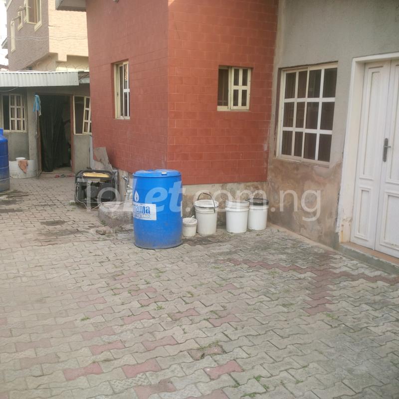 2 bedroom Flat / Apartment for rent Off Hughes Avenue Alagomeji Yaba Lagos