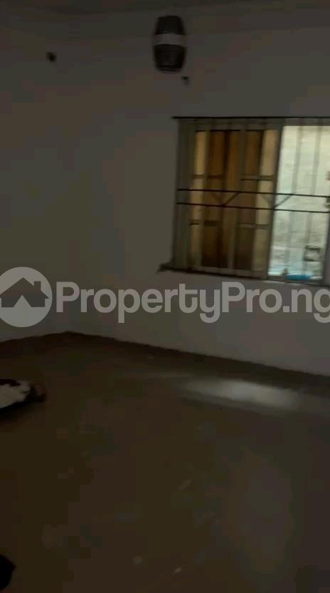 1 bedroom Flat / Apartment for rent Close To Thrid Mainland Bridge, Abule-Oja Yaba Lagos