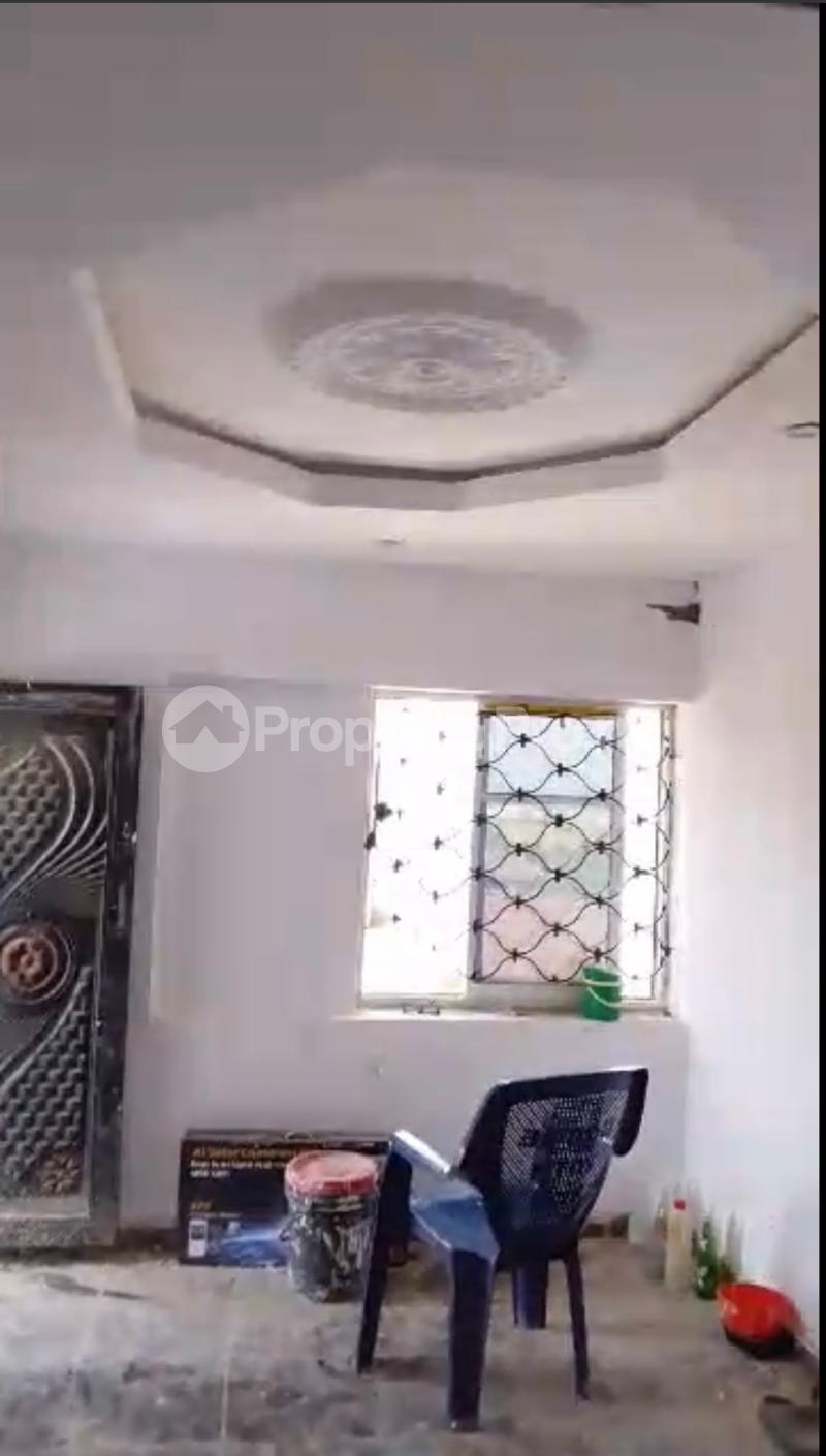 1 bedroom Flat / Apartment for rent Oke Tunu Area,mokola Ibadan Oyo