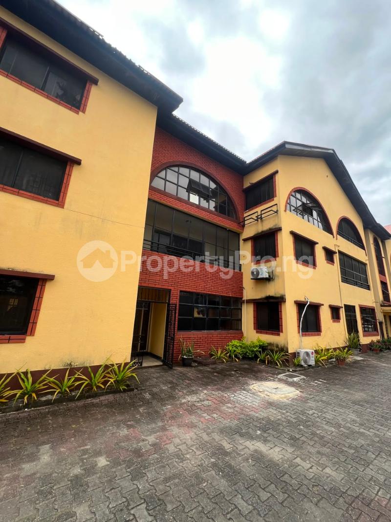 3 bedroom Flat / Apartment for rent Lekki Phase 1 Lekki Lagos
