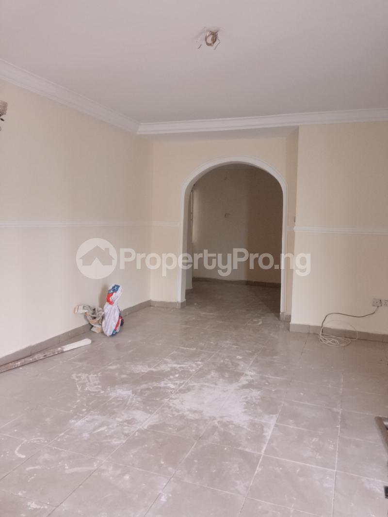 4 bedroom House for rent 1st Avenue Gwarinpa Abuja