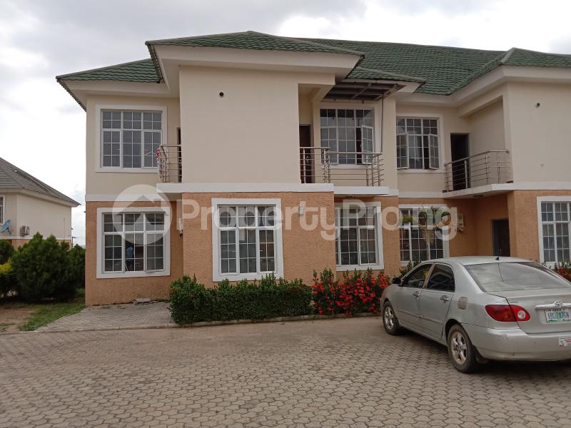 4 bedroom House for rent Tarred Estate Katampe Main Abuja
