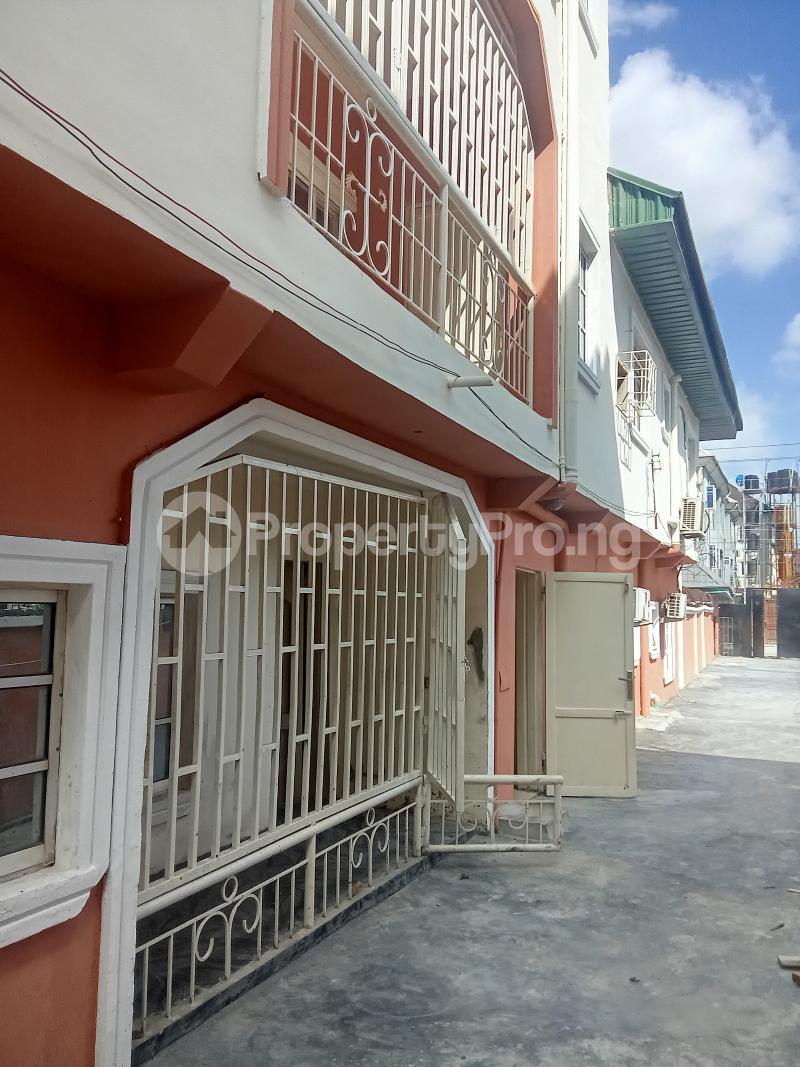 Flat / Apartment for rent Ago palace Okota Lagos